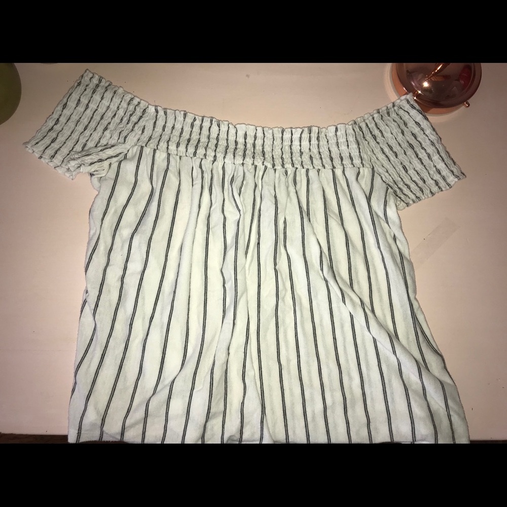 AE off the shoulder top